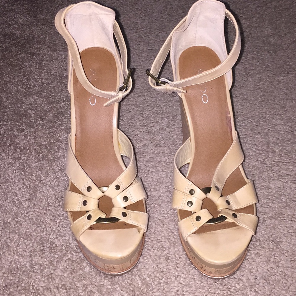 Aldo Wedges !! Super cute